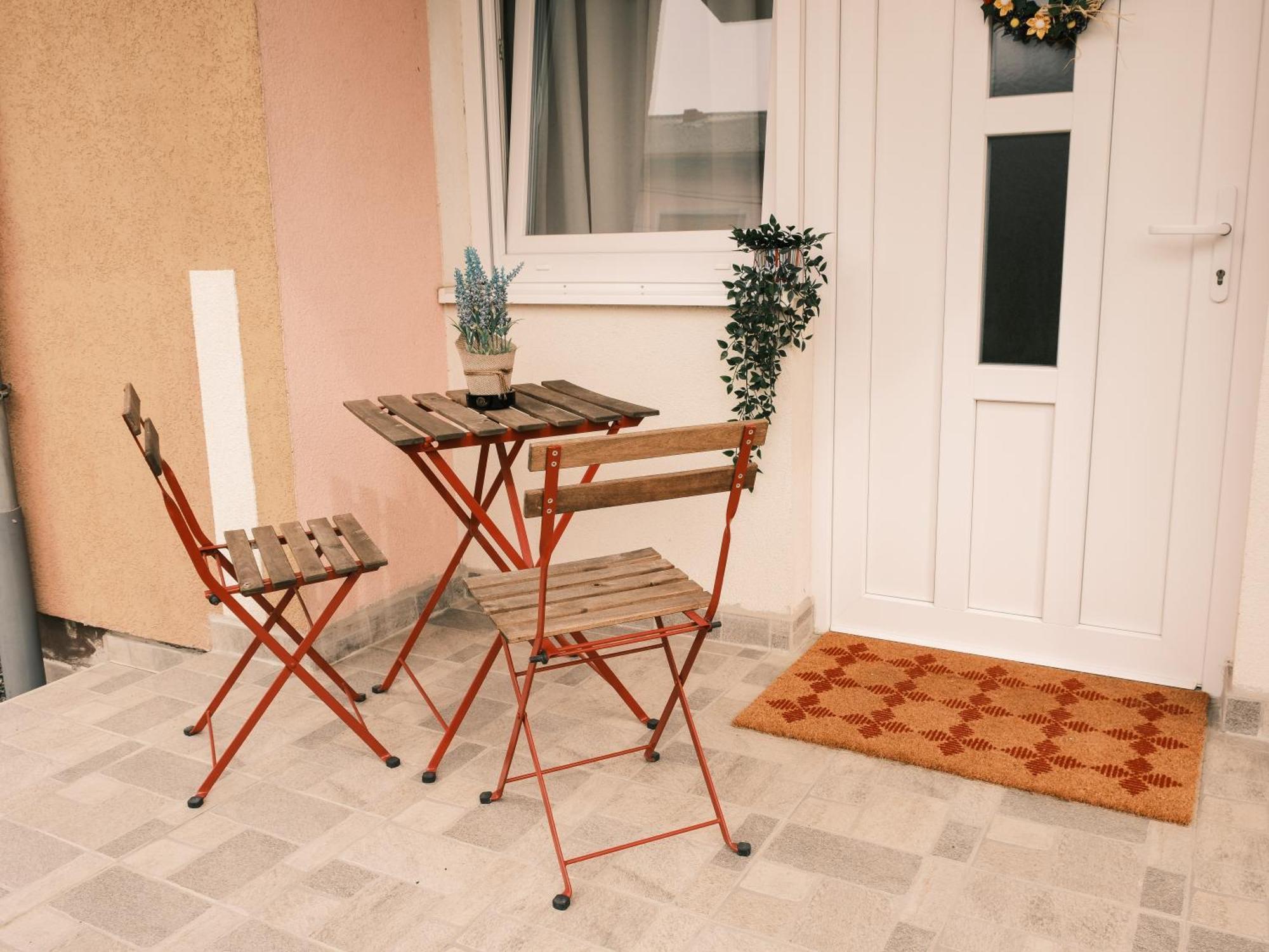 Križevci Apartmani Venium מראה חיצוני תמונה